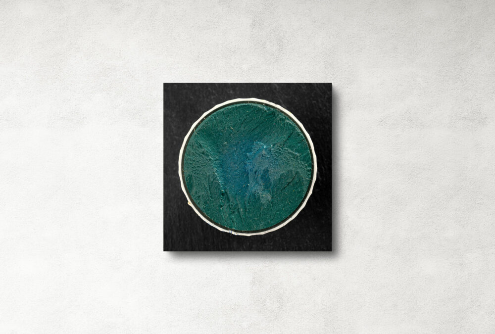 Fineartprint eines halbierten grünen Golfballs